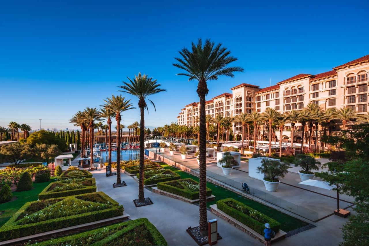 Green Valley Ranch Resort Spa Casino Лас-Вегас Экстерьер фото