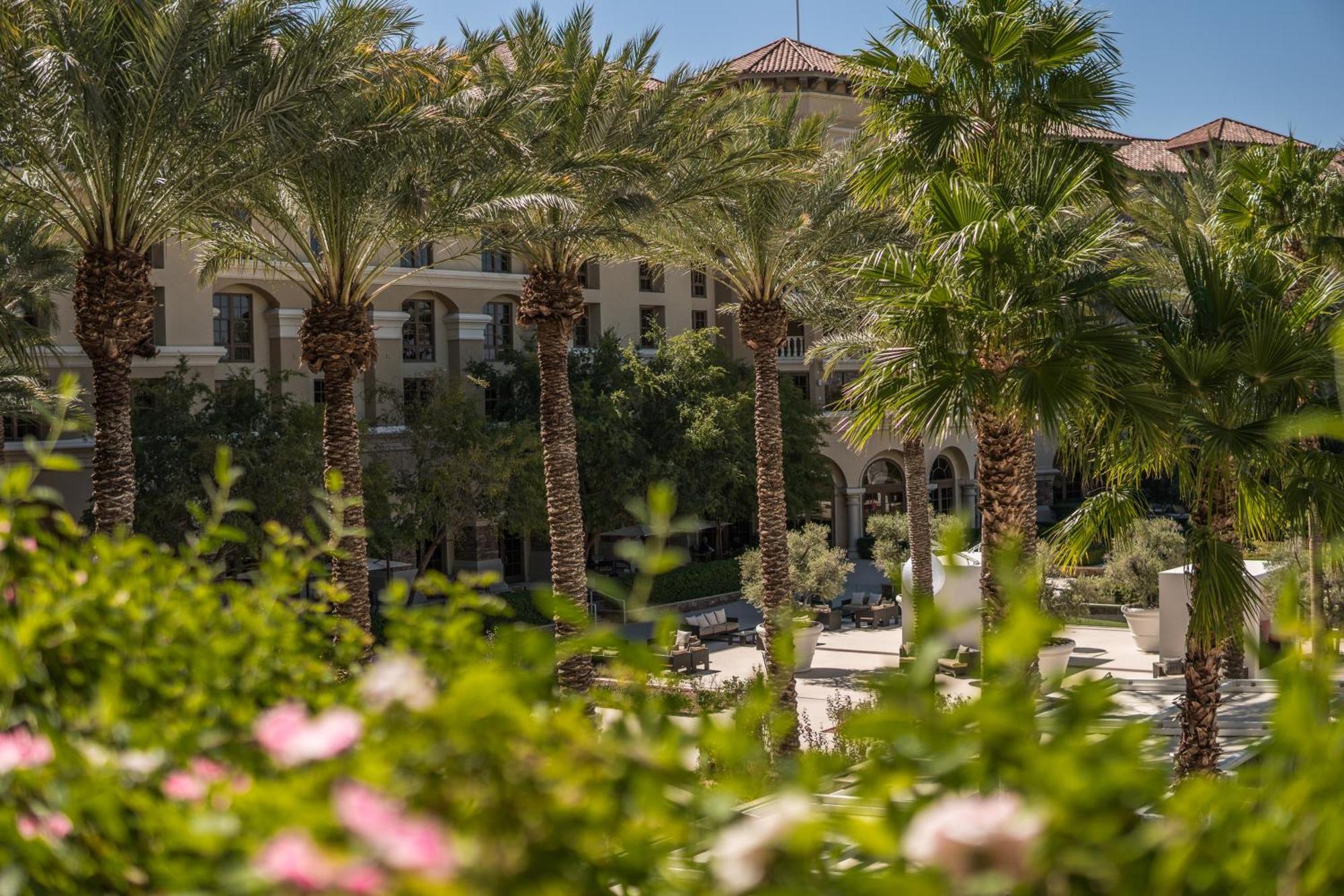 Green Valley Ranch Resort Spa Casino Лас-Вегас Экстерьер фото