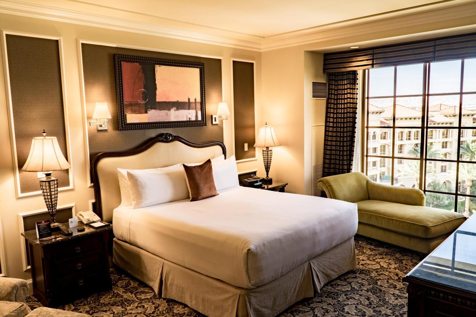 Green Valley Ranch Resort Spa Casino Лас-Вегас Экстерьер фото